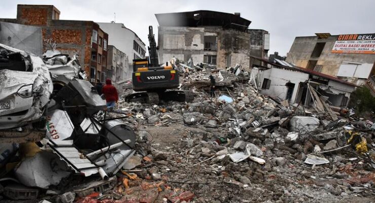 In Turkey, Women are feeling the worst Aftershocks of the earthquake Disaster and wondering where the Government is